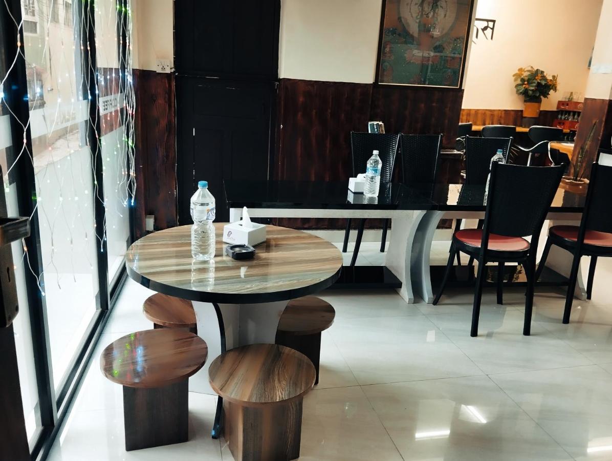 Lasa Kusa Homestay ラリトプル エクステリア 写真